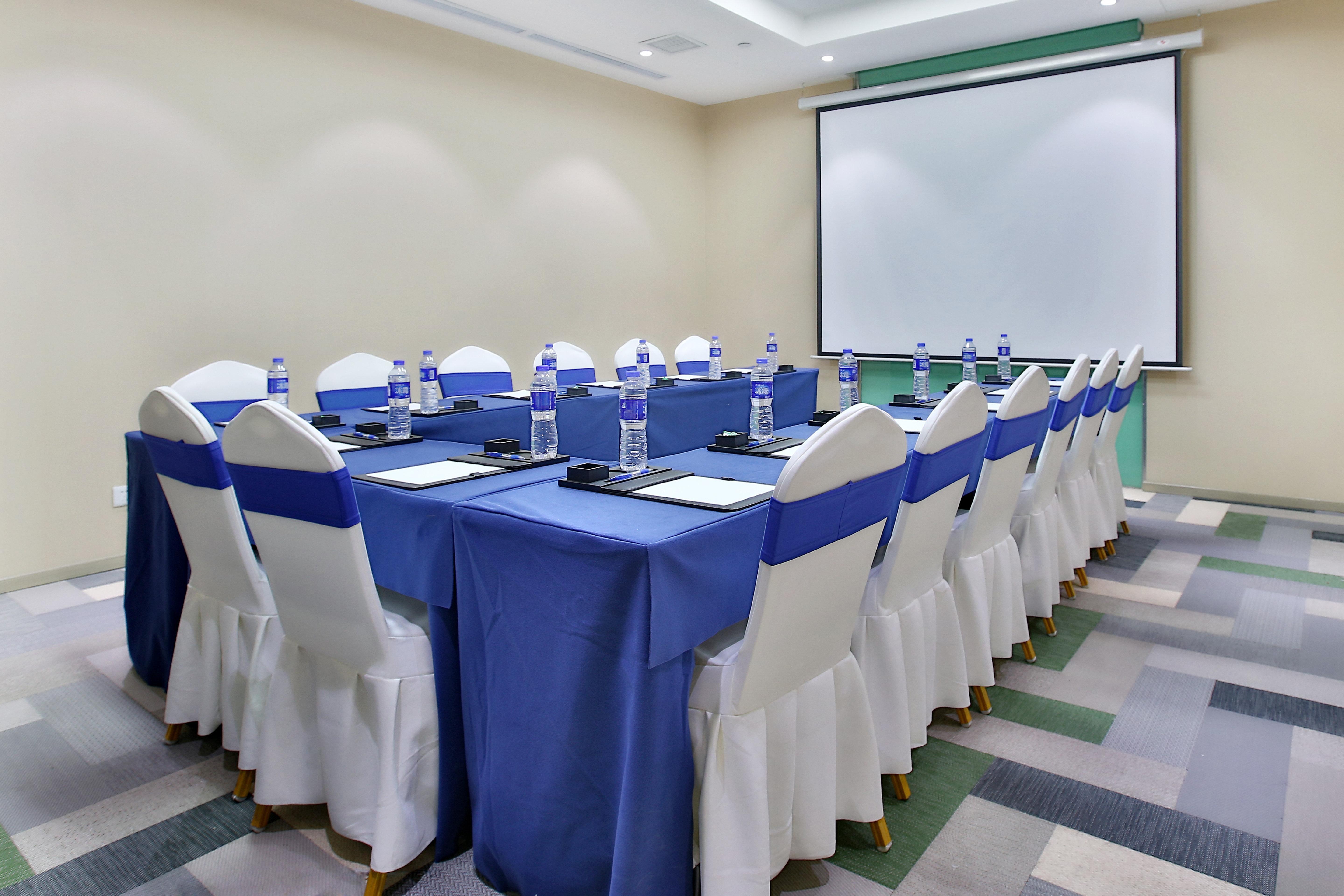 Holiday Inn Express Langfang Park View By Ihg Екстер'єр фото